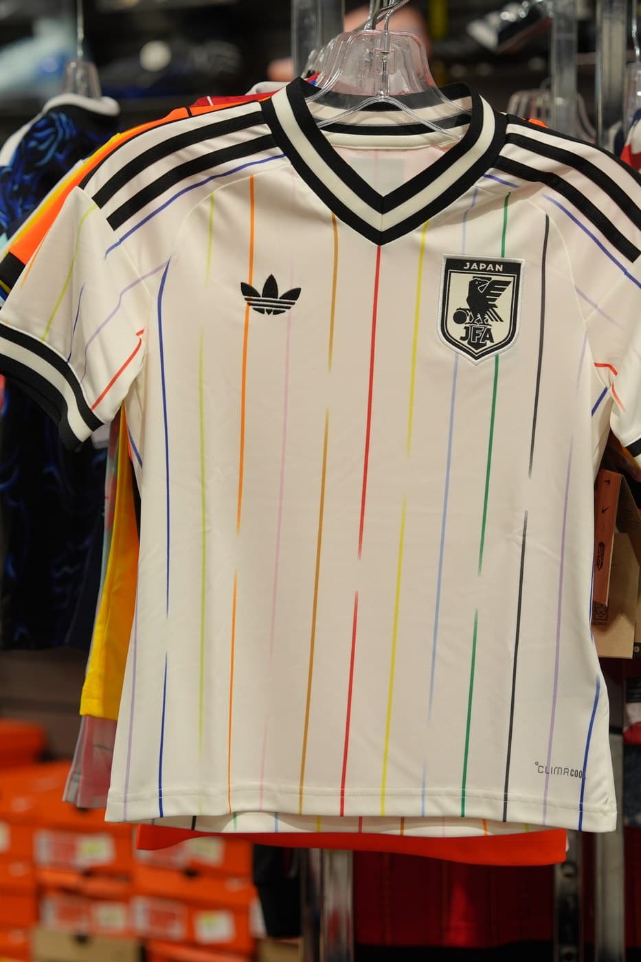 Japan Away